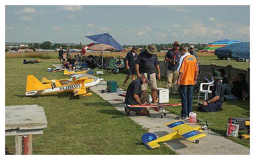 rc airplane flying clubs near me